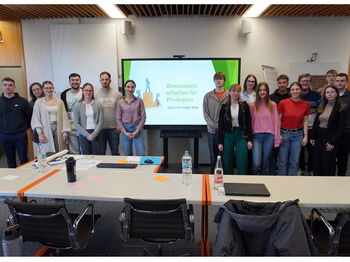 Die Azubis haben durch thematischen und statistischen Input sowie mit Hilfe von kreativen Methoden Sensibilisierung und Perspektivwechsel erfahren können. Foto: Kreis Heinsberg