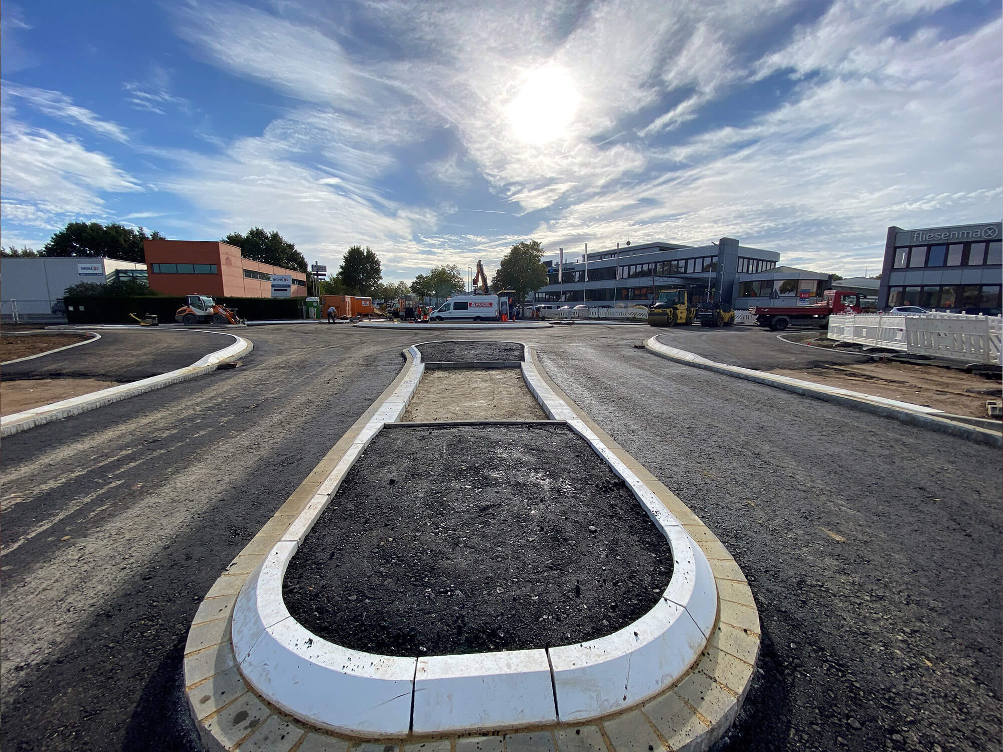 Das Bild zeigt die K 5 in Dremmen während der Bauarbeiten