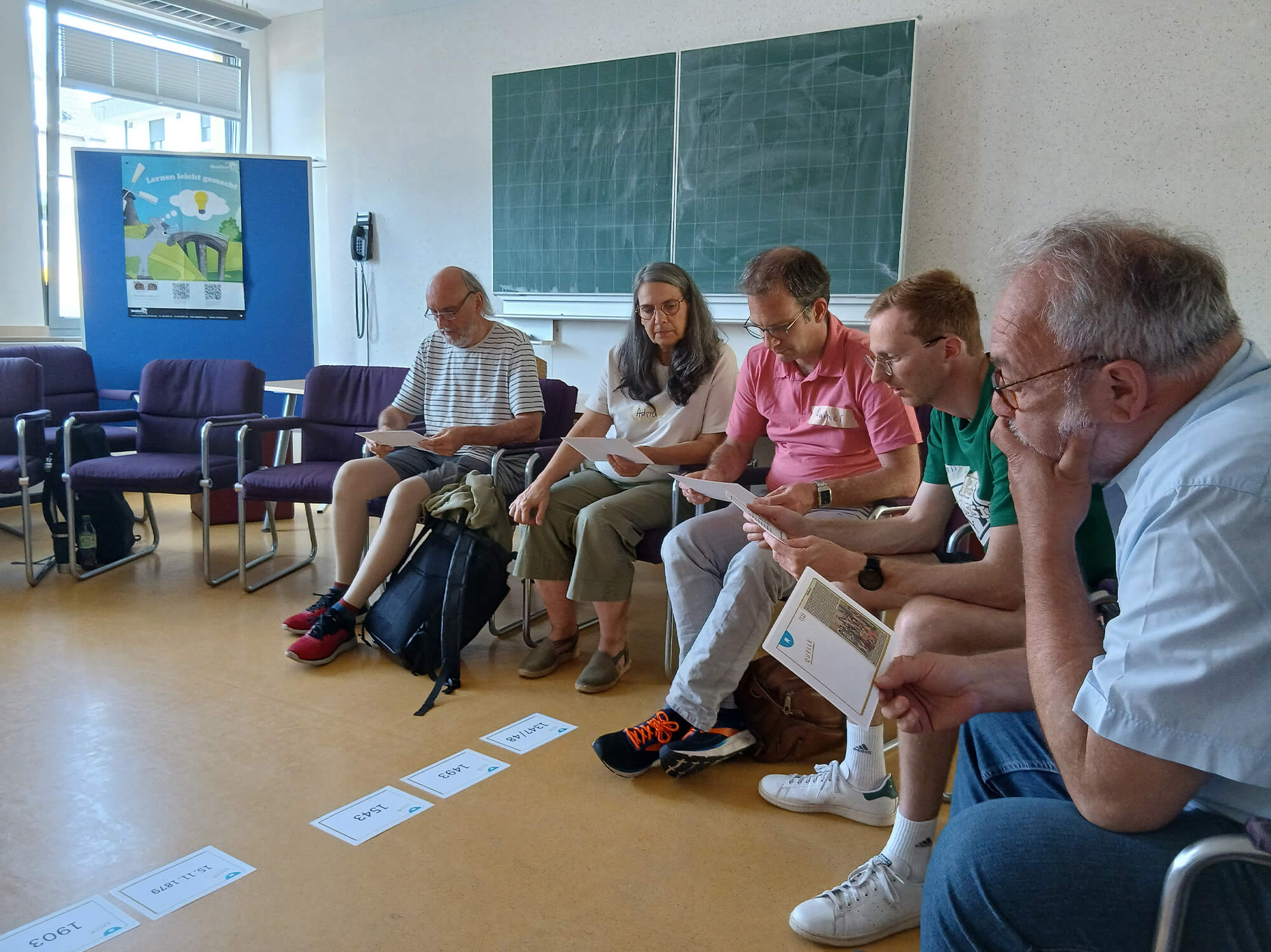 Im Workshop des Vereins „Zweitzeugen e.V.“ lernten die Teilnehmenden verschiedene Methoden kennen, die sich direkt im Unterricht einsetzen lassen. Foto: Kreis Heinsberg